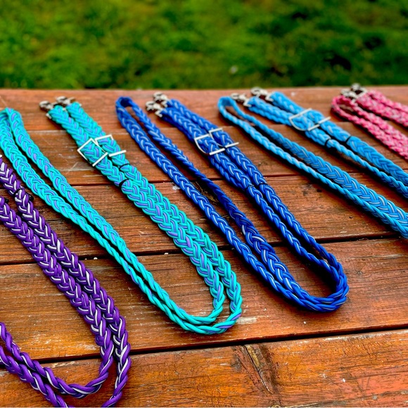 Handmade Adjustable Custom Paracord Reins - Picture 3 of 6